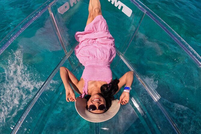 1-hour Clear Boat Tour in Nichupte Lagoon from Cancun - Stop 2: Coral reef time and Blanquizal sandbank scenery