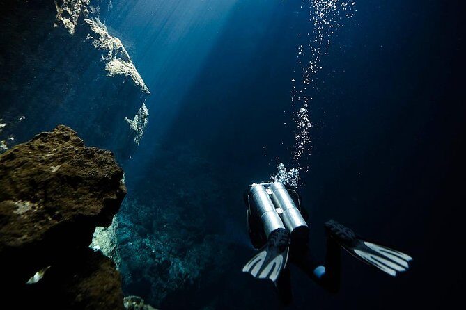 2 cenote divings (including one deep diving) for advanced divers in Tulum - Dos Ojos: limestone formations, bat cave vibes, and light surprises