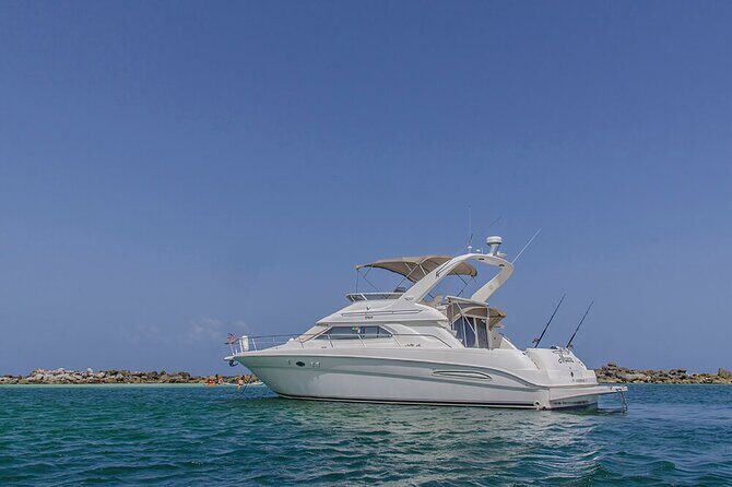 2 Hour Sunset - 51' Sea Ray Tulum, Playa del Carmen, Riviera Maya - The Crew Factor: Service That Keeps the Night Easy