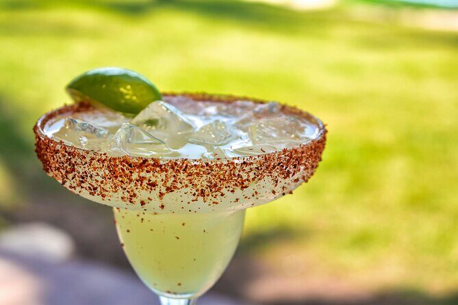 3-Hour Drinks and Appetizers Class in Playa del Carmen - Cocktail workshop: Paloma, Michelada, Mojito, Lime Margarita