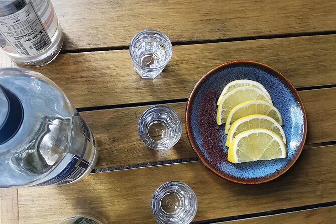 3-Hour Night Tacos and Mezcal Crawl in Mexico with Guide - How the 3-hour format works (and why the timing is smart)