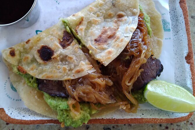 3 hour TACO Trail in La Paz from Traditional to Gourmet Tacos - Velasco Garden and its kiosk: a pause with local meaning