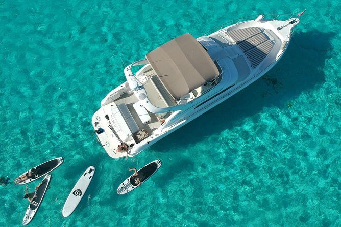 3 Hour Xpu-Ha - 51' Sea Ray Tulum, Playa del Carmen, Riviera Maya - The Short Cruise Out: Deck Time, Music, and a Crew That Moves