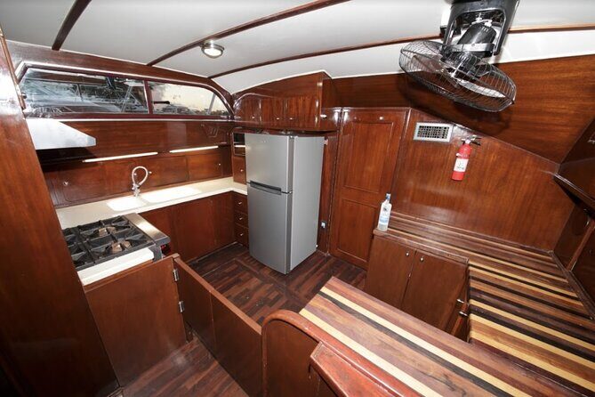 3 Hours - 53' Hatteras - Tulum, Playa Del Carmen, Riviera Maya - Meeting Point in Puerto Aventuras and Getting There