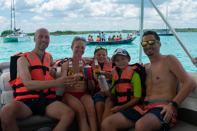3 hr Pontoon Tour with access to Beach Club and Free Kayaks - What You’ll Get On Board (and What to Expect From Food)