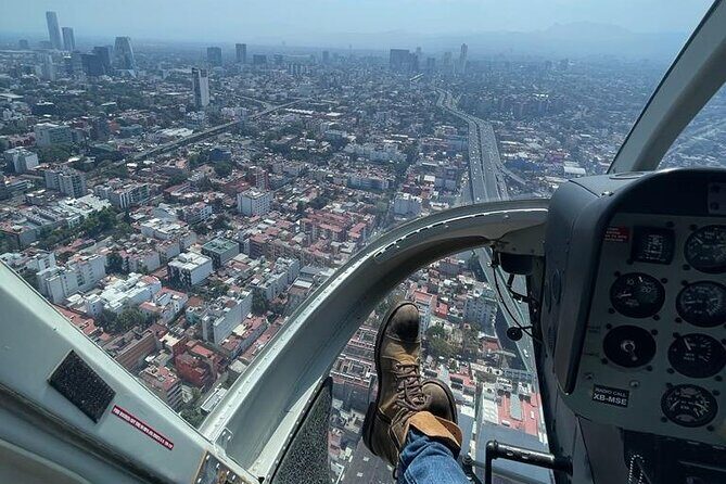 30 min Private Helicopter Tour in Mexico City - Photo moment: what to do when you land