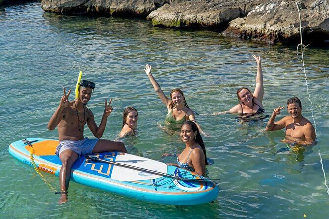 4 Hours - 53' Hatteras - Tulum, Playa Del Carmen, Riviera Maya - Group size and who this fits best