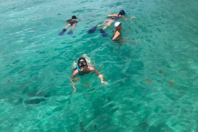 4 hours - Private 48ft Yacht all inclusive in Tulum and Playa del Carmen - The Virgin Beach Stop: A Real Break from Boat Life