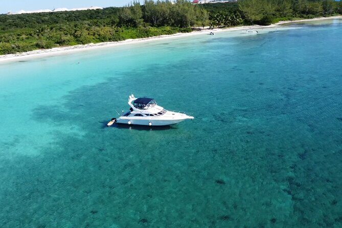 4 hours snorkel & beach tour - Private Yacht 47 ft - What the Crew Actually Does (and Why Names Matter)