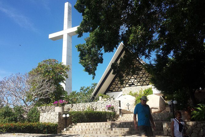 4Hrs City Tour Exclusively for Hotels, Divers, Chapel & Mural. - Price and value: what $59.50 actually buys you