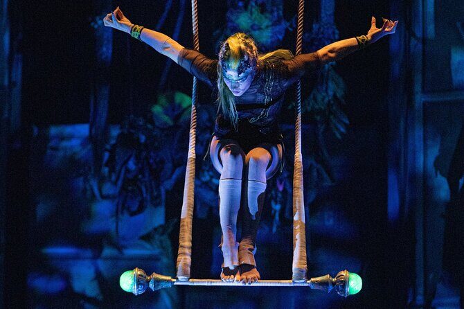 5+ Groups: Hotel Pick up + Cirque du Soleil JOYÀ Tickets - Stop 1: Entering JOYÀ and settling into a small, purpose-built theater
