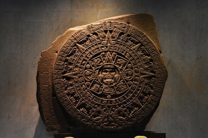 5 Hour Tour through Chapultepec, Anthropology Museum and Castle - Chapultepec at 9:00: meeting point and how the day flows