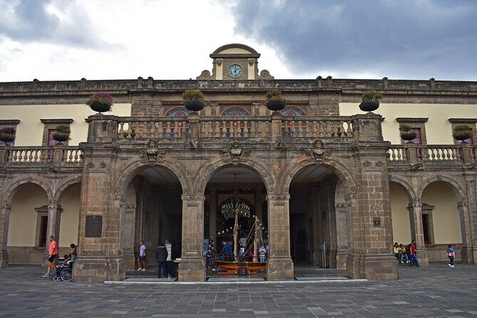 5 Hour Tour through Chapultepec, Anthropology Museum and Castle - Timing tips for your feet and your photos