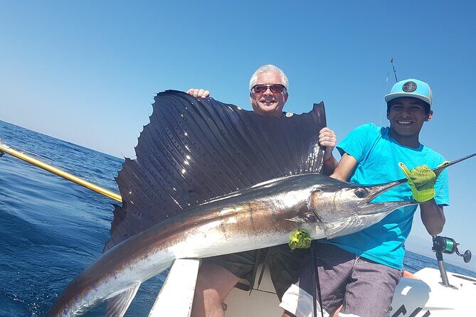 5 Hours of Private Sport Fishing In Puerto Escondido - How the captain fishes: lure or bait trap, guided by what the ocean tells them