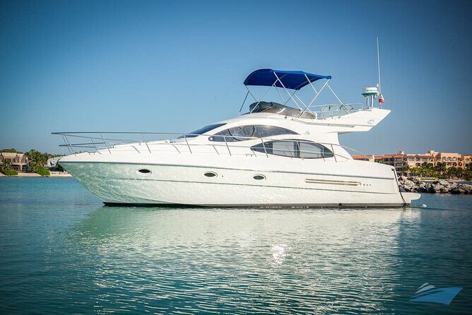 5H 42' Azimut Yacht All-Inclusive from Tulum & Playa del Carmen. - Why This 5-Hour Private Yacht Cruise From Puerto Aventuras Feels Like VIP Time
