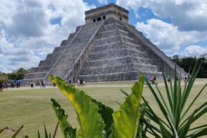 5x1: Chichen Itza + Suytun & Ikkil Cenote + Buffet + Valladolid - Pickup From Cancun and Around: The Part You Should Plan for