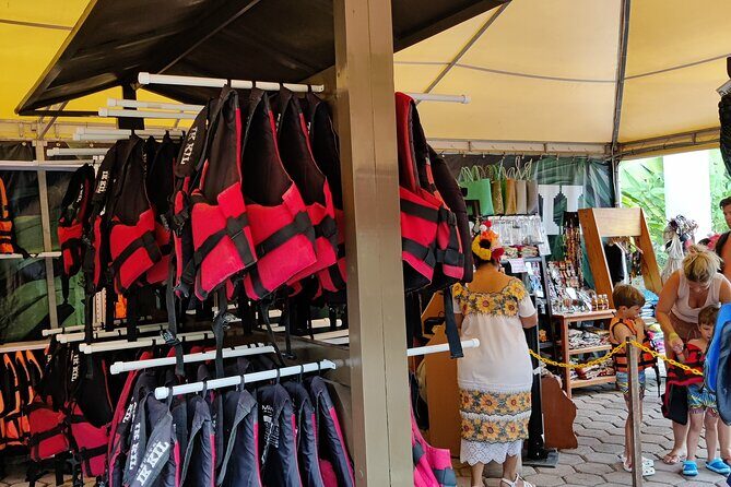 5x1: Chichen Itza + Suytun & Ikkil Cenote + Buffet + Valladolid - Valladolid: Short Strolls, San Servacio Church, and Textile Shopping