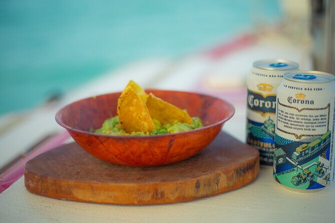 6hrs of Sailing in Bacalar Lagoon: discover Cenotes, Islands and Stromatolites. - Food and Drinks That Make the Trip Feel Worth It