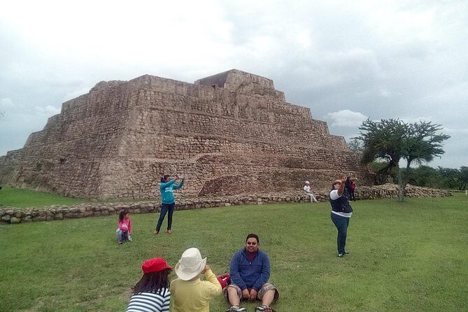 A not crowded Archaeological tour in Cañada de la Virgen - Why Cañada de la Virgen Feels Like a Real Outing (Not a Bus Tour)