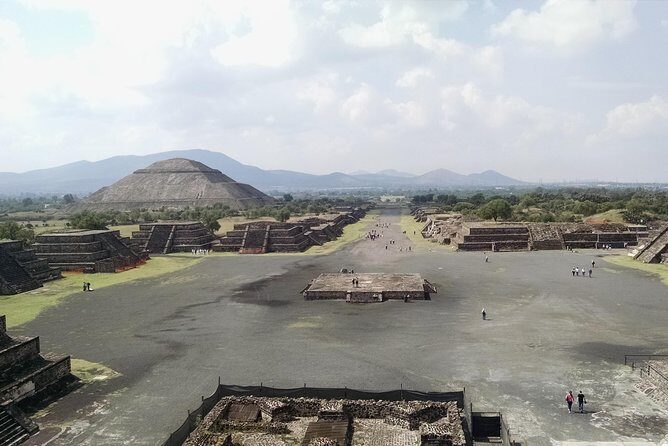 Acolman-Teotihuacán-Plaza of the Three Cultures- Craft Workshop - What makes this itinerary feel worth $46.80