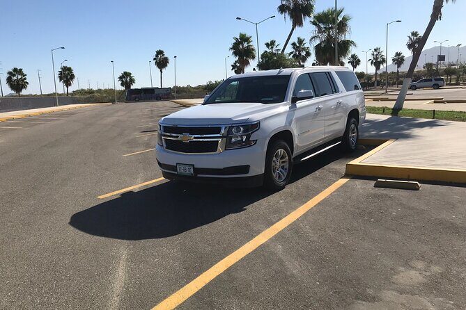 Airport Los Cabos Private Transportation - Welcome drinks and the small details that matter
