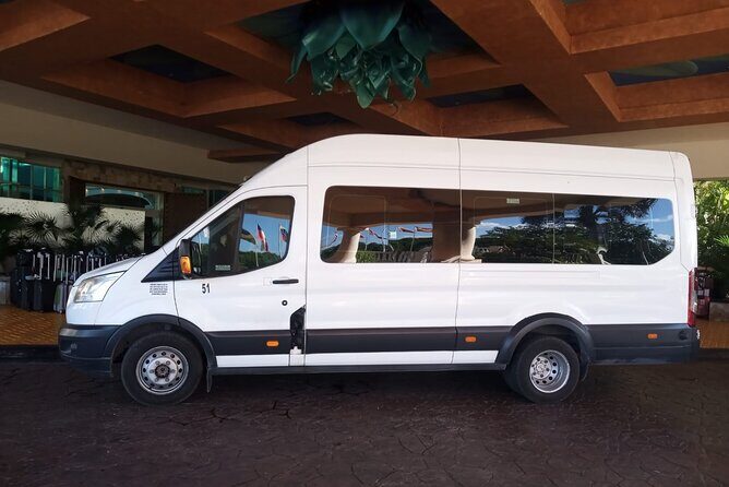 Airport Shuttle to Playa del Carmen - Service style and what it’s like with real groups