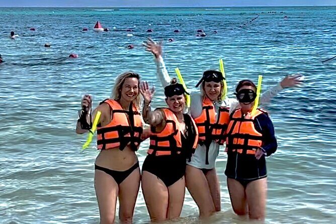 Akumal Bay snorkeling, plus 3 cenotes and great food - Getting to the Reef by Speed Boat (and What You’ll See First)