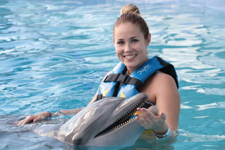 Akumal: Dolphin Encounter - Timing Breakdown: 15-Minute Intro, Then 40 Minutes With Dolphins