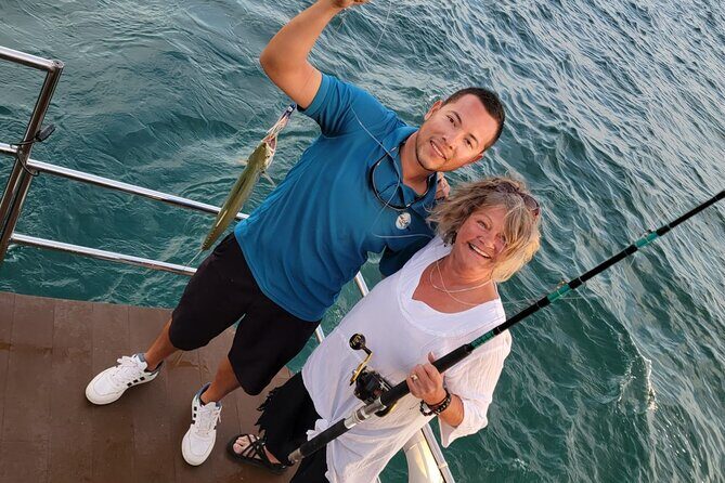 All Inclusive HUGE 75ft Yacht Up to 50 Guests Early Bird Promo - Stop-by-stop: El Arco, Playa el Chileno, and Medano Beach