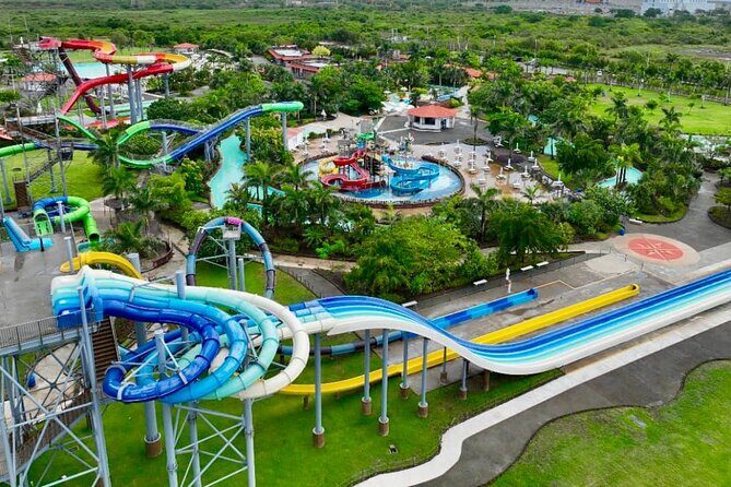 Aquatico Inbursa Waterpark: Veracruz - Ticket - Food, Beer, and the Real Cost of Staying Hydrated
