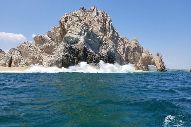 Arch Tour with Amazing Captain in Cabo San Lucas - El Arco de Cabo San Lucas: the main photo moment