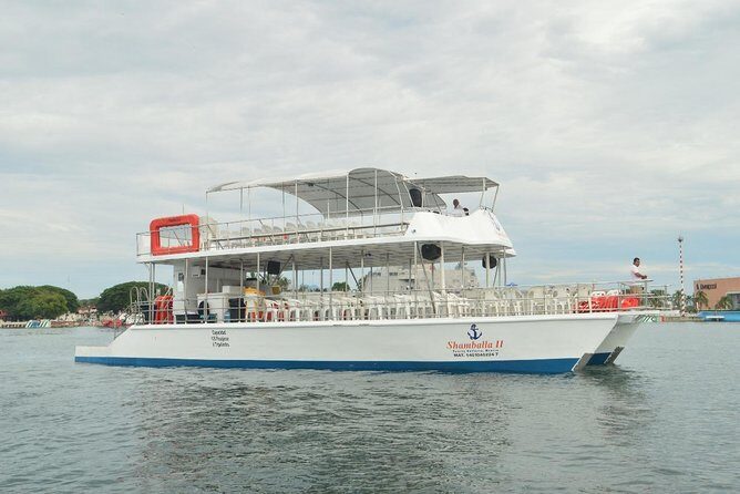 Arcos - Animas - Quimixto. By Grupo Naviero de la Bahìa (Bahia Alegre) - Price and Value: Why It’s Cheap, and What You Get Back