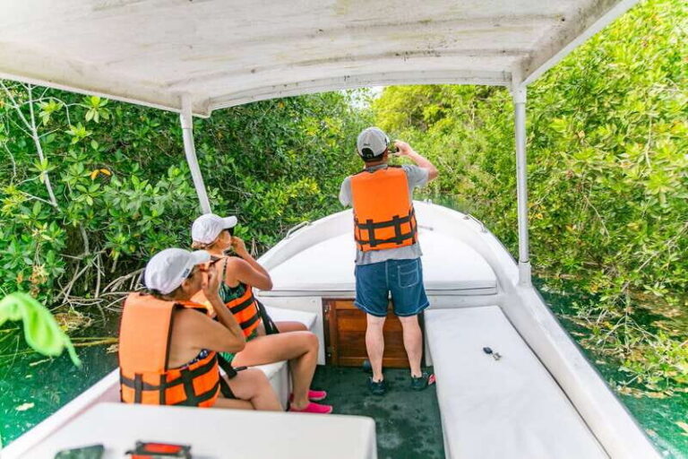 Bacalar: 3 Hour Boat Trip with Swimming & Drinks - Starting at Casa China for quick orientation and a great photo
