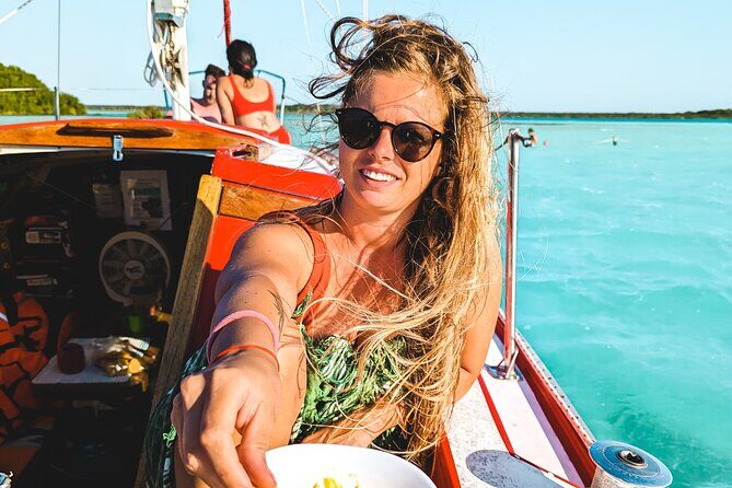 Bacalar: 4hr Private Sailing Tour with Guacamole & Drinks - The Bacalar Lagoon stops: Piratas, Cenote Negro, and Isla de los Pájaros