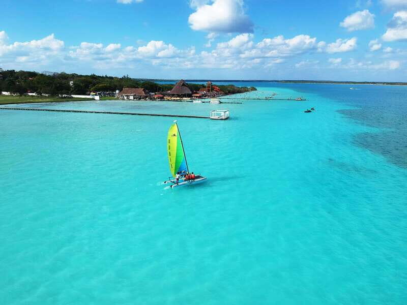 Bacalar: Group Sailing Tour with Guide - Drinks, sunset time, and little extras