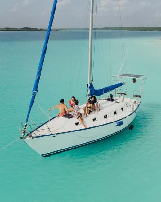Bacalar Lagoon Sailing Tour with Open Bar and Mexican Lunch - Key highlights I’d write on your mental sticky note