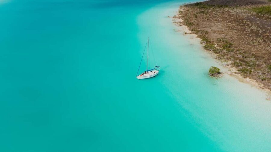 Bacalar Lagoon Sailing Tour with Open Bar and Mexican Lunch - Swim time in crystalline turquoise: how to maximize your water moments