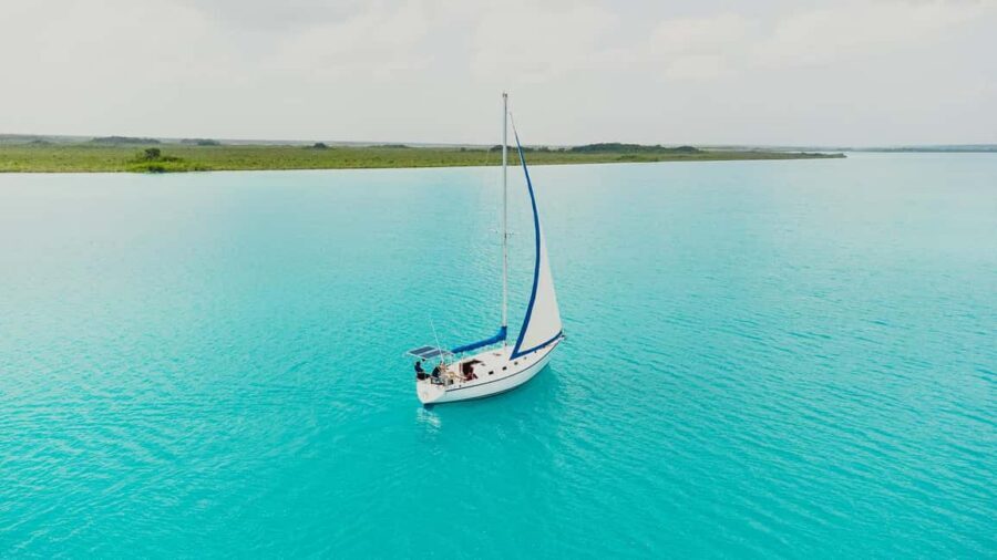 Bacalar Lagoon Sailing Tour with Open Bar and Mexican Lunch - Meet the hosts: why guides like Omar, Javier, Charlie, and Amir shape the whole trip