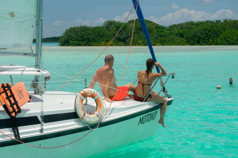 Bacalar: Private Sailboat Tour with Lagoon Swimming - Isla de los Pájaros: birds, wildlife, and a swim break