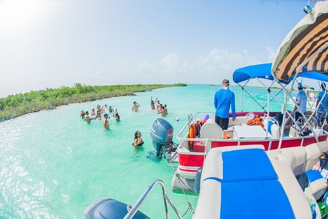 BACALAR Seven Color Lagoon Boat Excursion from Costa Maya - The 2 hours on the pontoon: the part you paid for