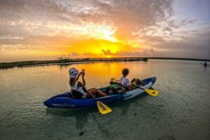 Bacalar Sunrise in Kayak - The 3-stop kayak route: Pirates Canal, Mariscal sunrise, Lake Bacalar