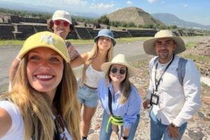 Balloon Flight and Teotihuacan Tour w/Breakfast from Mexico City - Getting Up Early: Pickup, Meeting Points, and Comfort