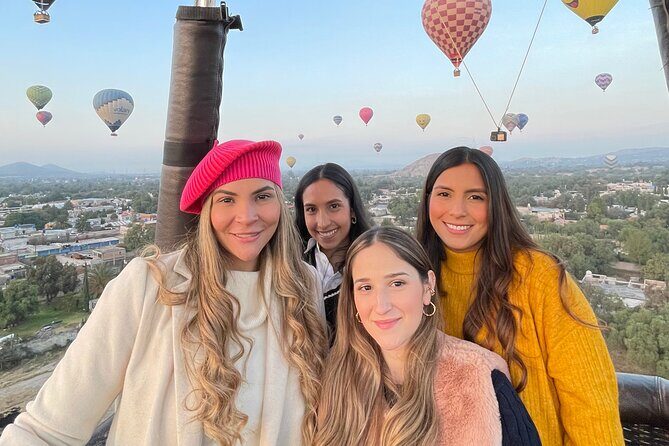 Balloon Flight and Teotihuacan Tour w/Breakfast from Mexico City - Breakfast in La Gruta (or La Cueva): Menu Choices and Cave Timing