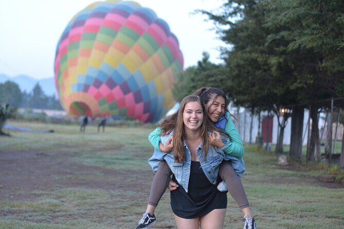 Balloon Flight + Breakfast in a cave + Pick up CDMX + Pyramids - After landing: photos, video, and the drone factor