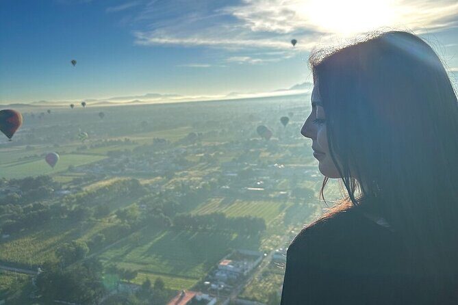Balloon flight + Breakfast in cave + Pyramids + Pick up CDMX. - Key things you’ll like about this Teotihuacan balloon + cave day