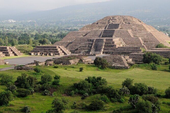 Balloon Flight over Teotihuacan All Inclusive - The balloon flight: 40 to 50 minutes, guided by air currents