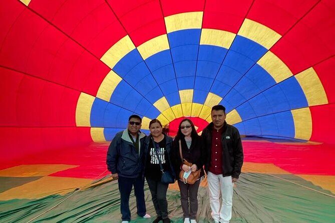Balloon flight + pick up in CDMX + Breakfast in Cave + Pyramids - Breakfast in La Cueva Teotihuacán: What the Cave Really Adds