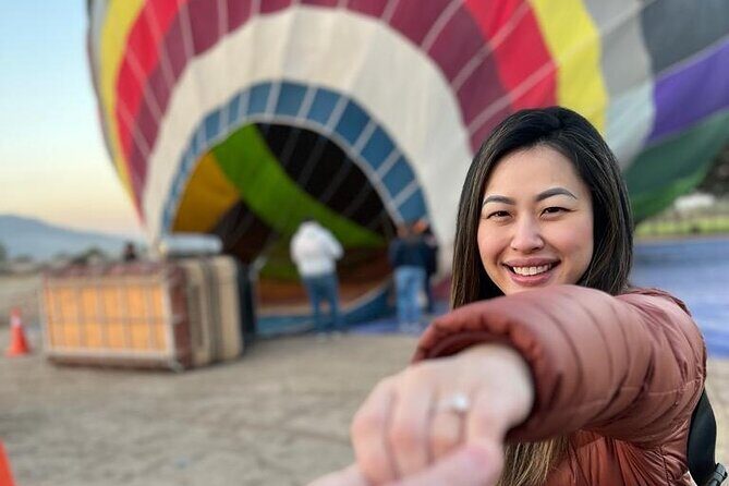Balloon flight + pick up in CDMX + Breakfast in Cave + Pyramids - Teotihuacán Ruins: 1.5 Hours Is Enough to Feel Small