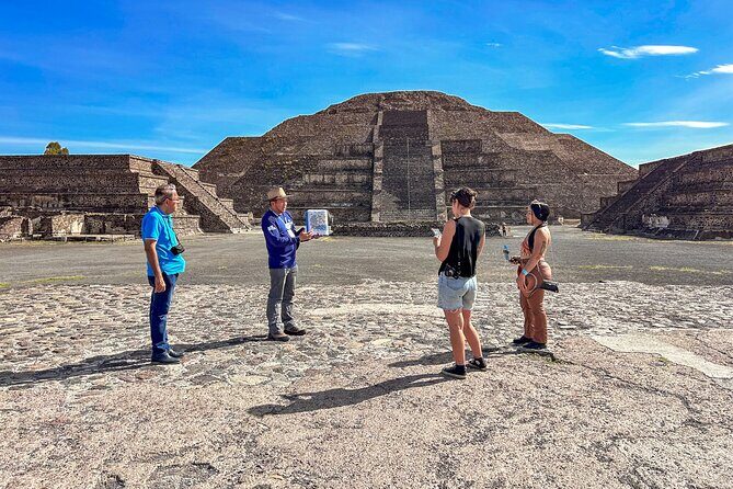 Balloon Flight with Teotihuacan & Guadalupe Shrine Full day Tour - After Landing: Wine Toast, Breakfast, and the Certificate Moment