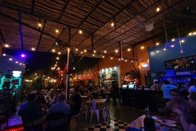 Bar hopping tour in Merida - El Gallito Cantina: Traditional Atmosphere and a More Local Feel